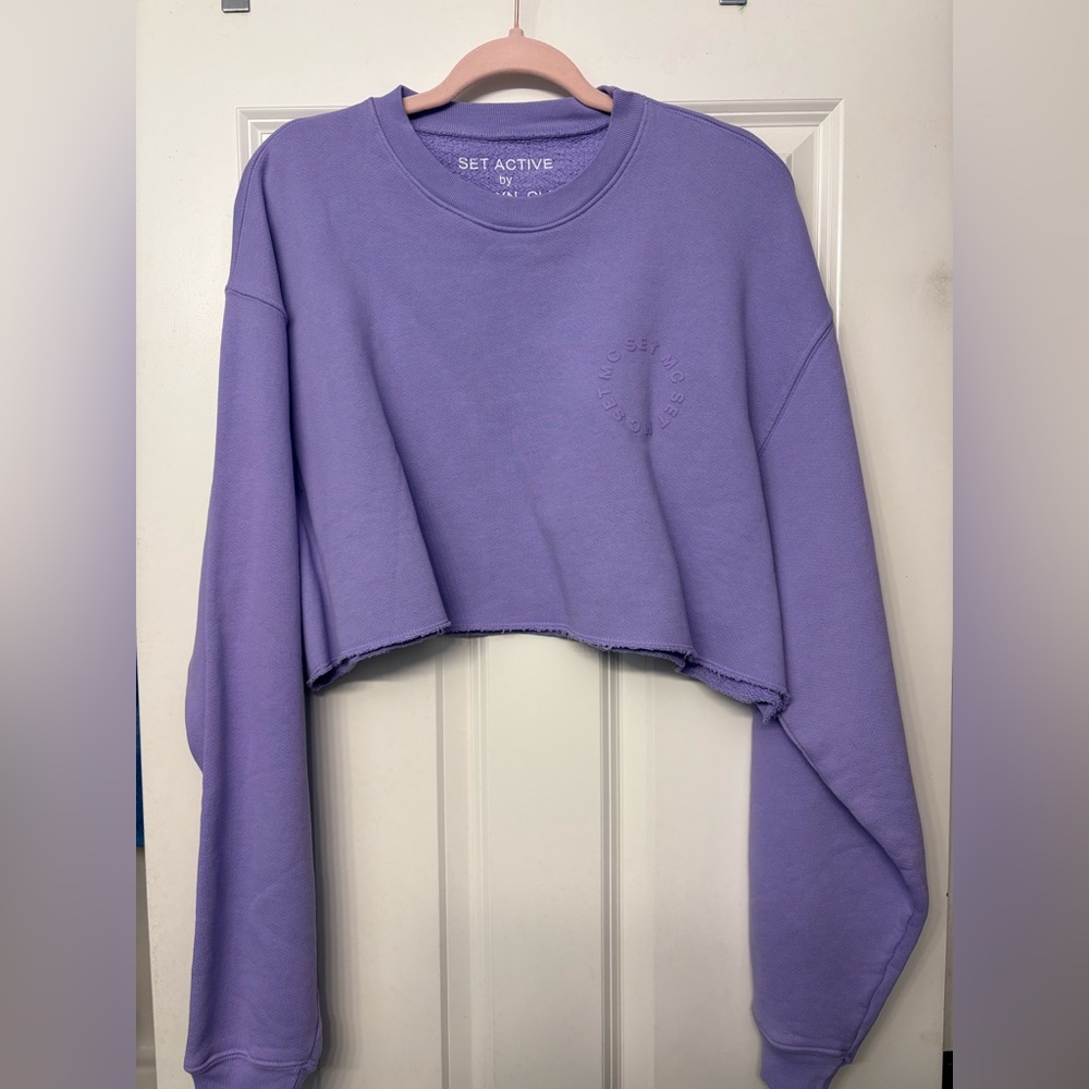 SET by MC Cropped Raw Hem Crewneck - Nostalgia - M